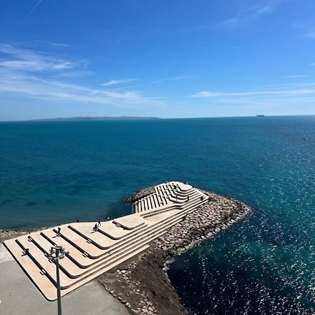 Sea View Apartments Durres Luaran gambar