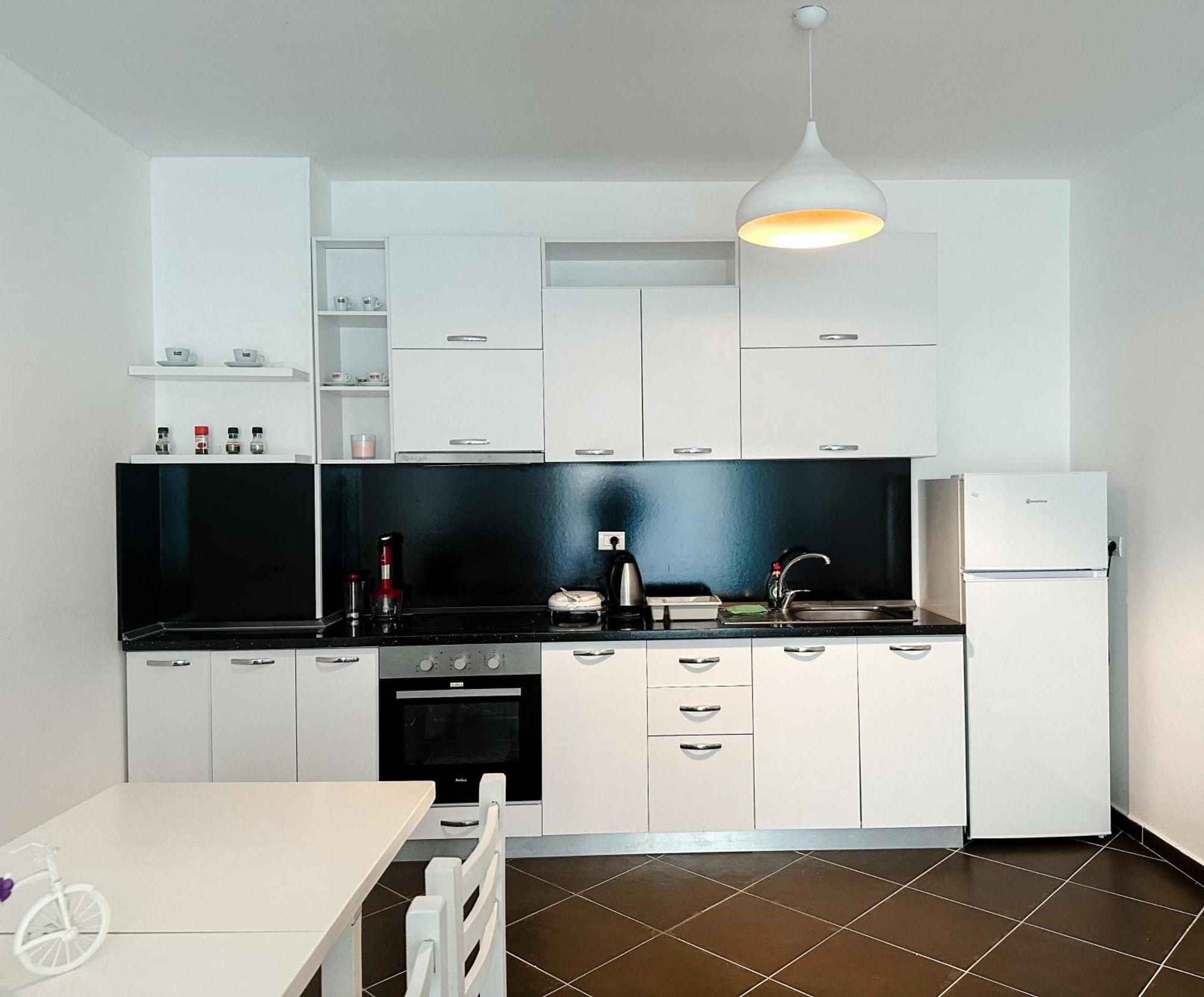 Sea View Apartments Durres Luaran gambar