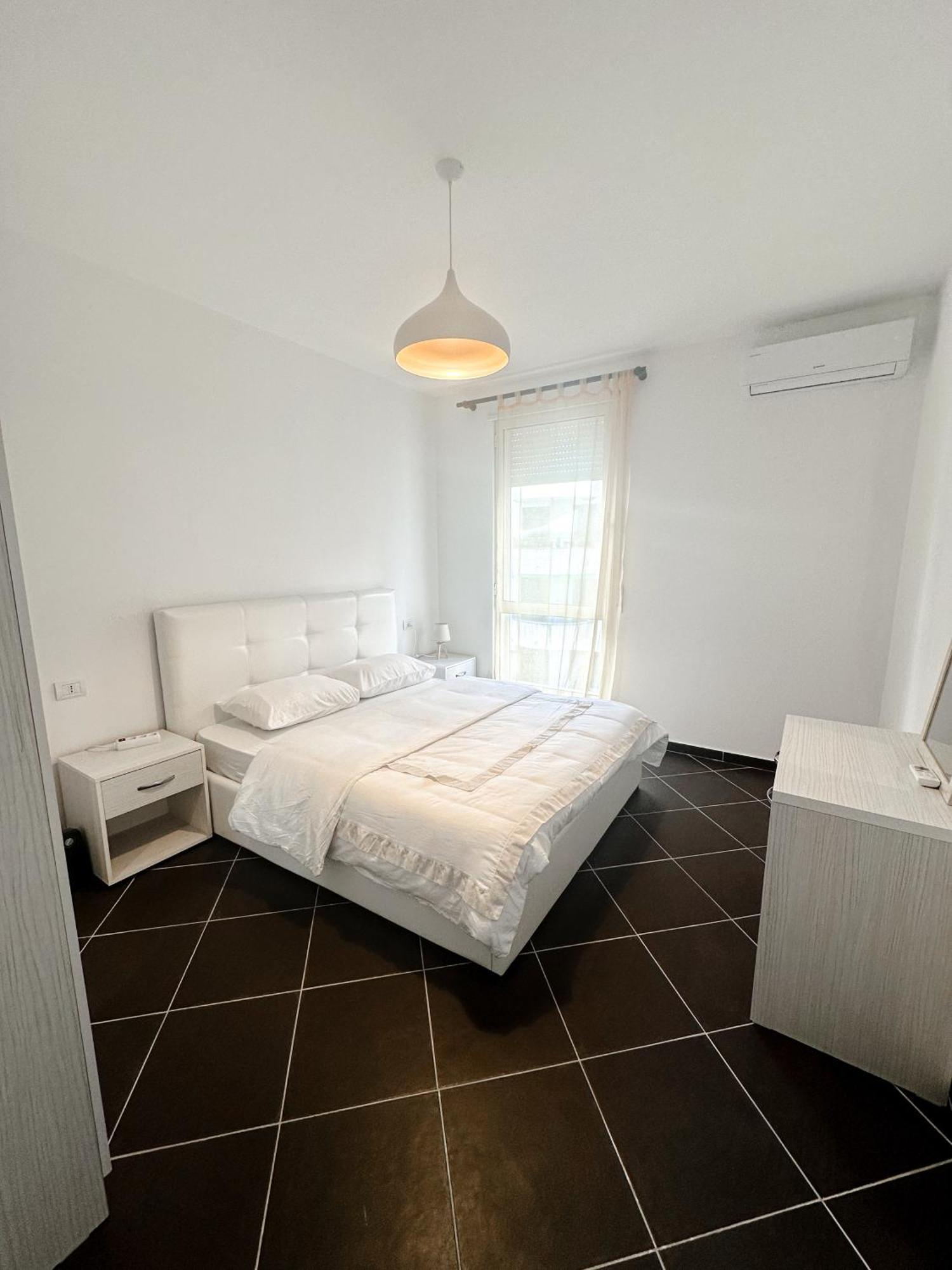 Sea View Apartments Durres Luaran gambar