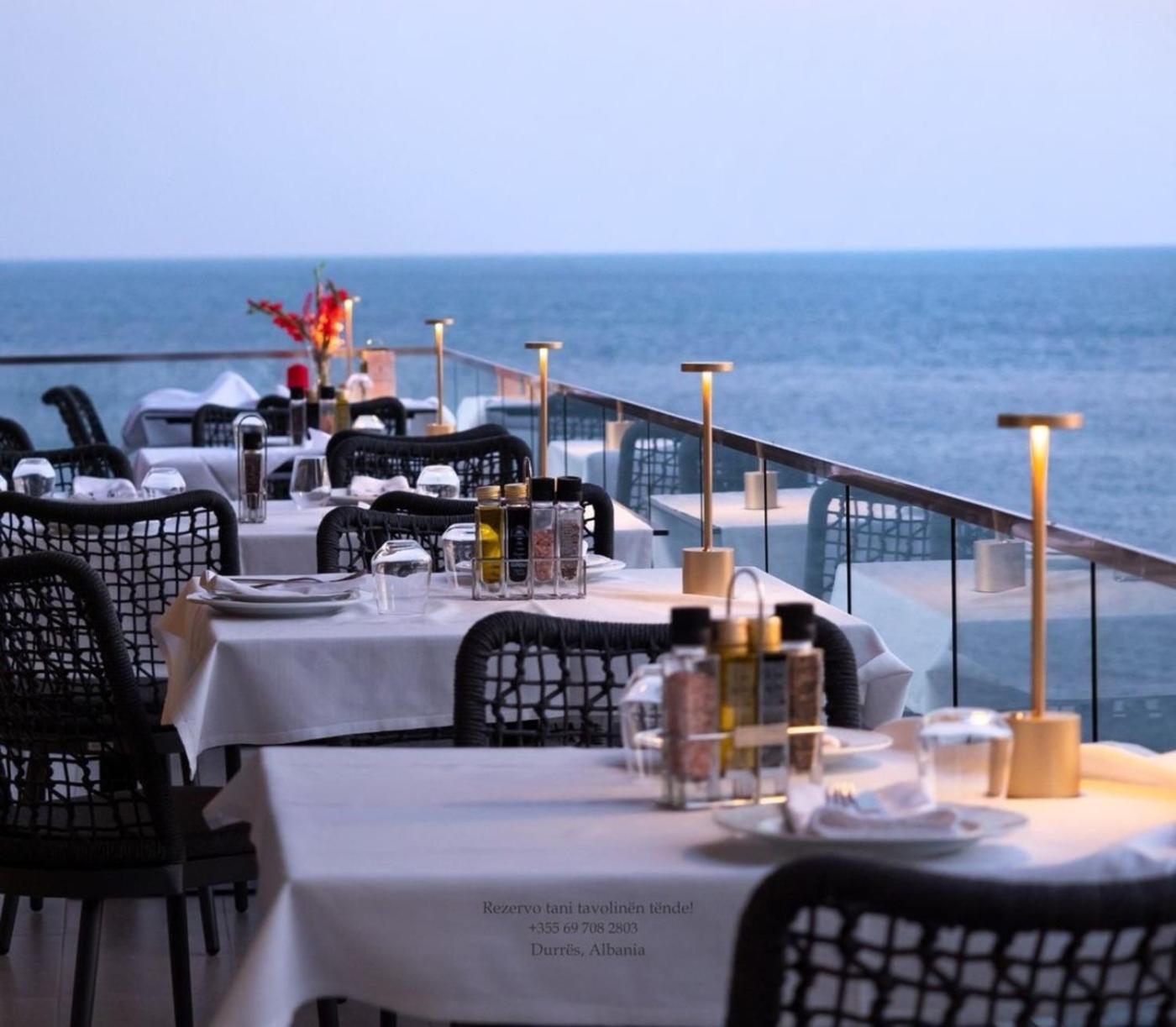 Sea View Apartments Durres Luaran gambar