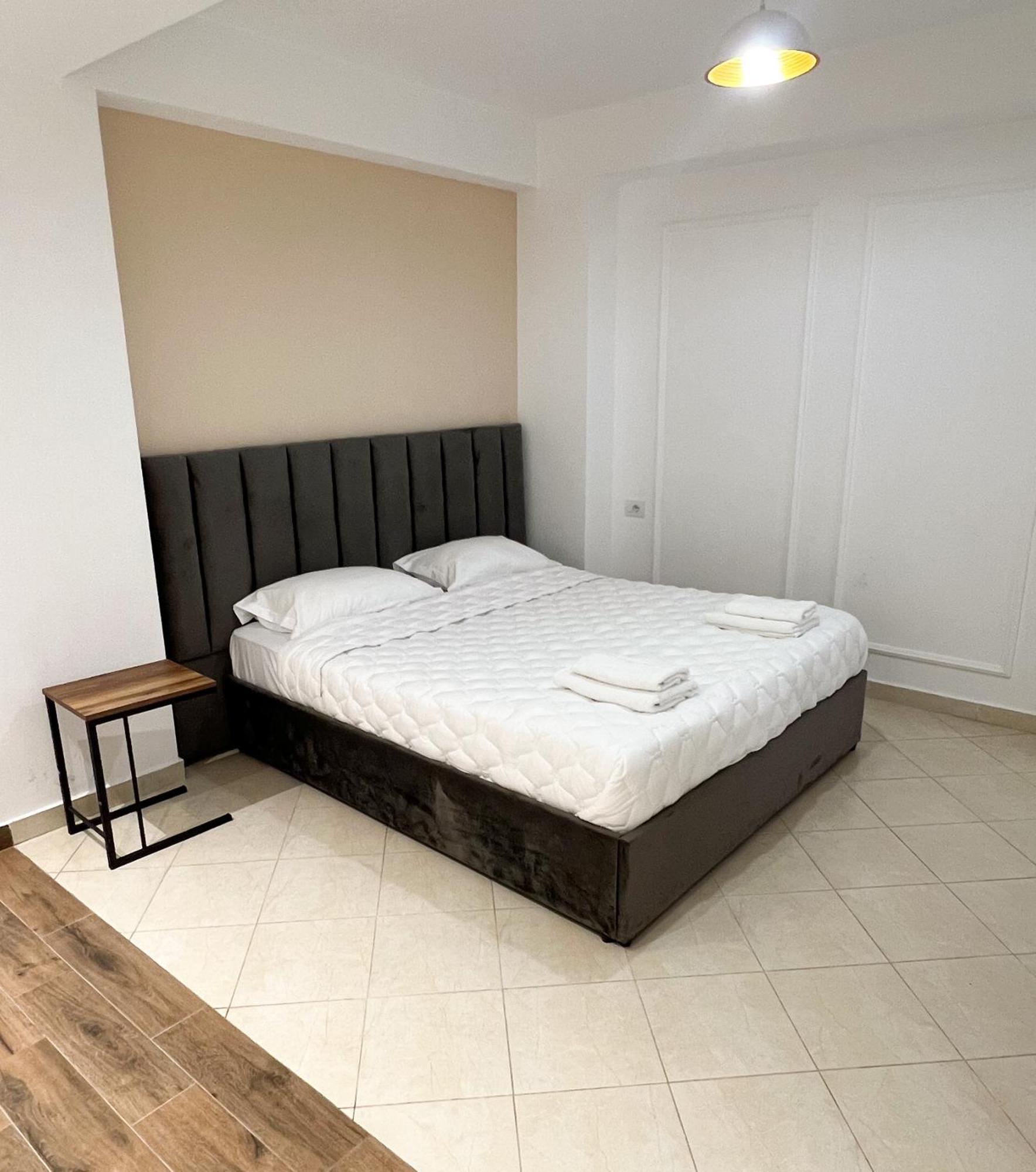 Sea View Apartments Durres Luaran gambar
